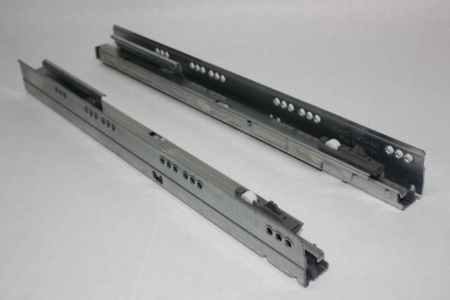 Blum ANTARO výsuv 450mm 30kg 558.4501B